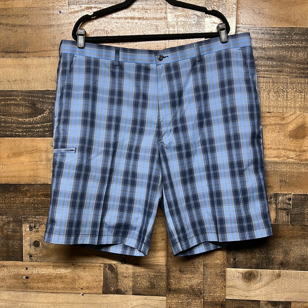 NWOT Grand Slam Mens Blue‎ Plaid Flat Front Golf Shorts Size 42